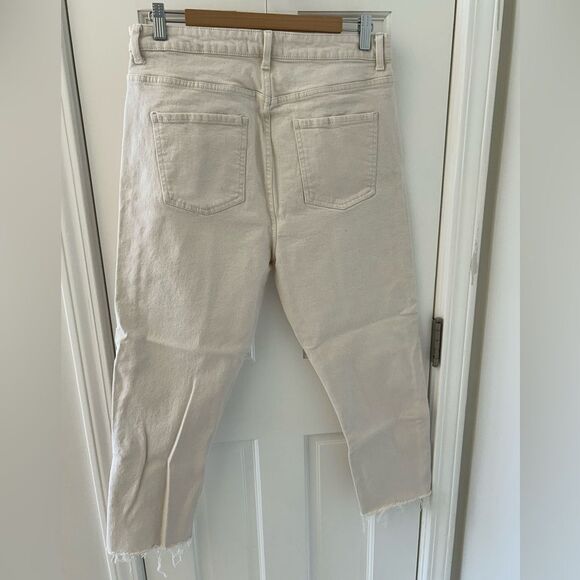 Primark Ivory Denim High Rise Jeans Cropped Raw Hem - Size 12 - Picture 4 of 8